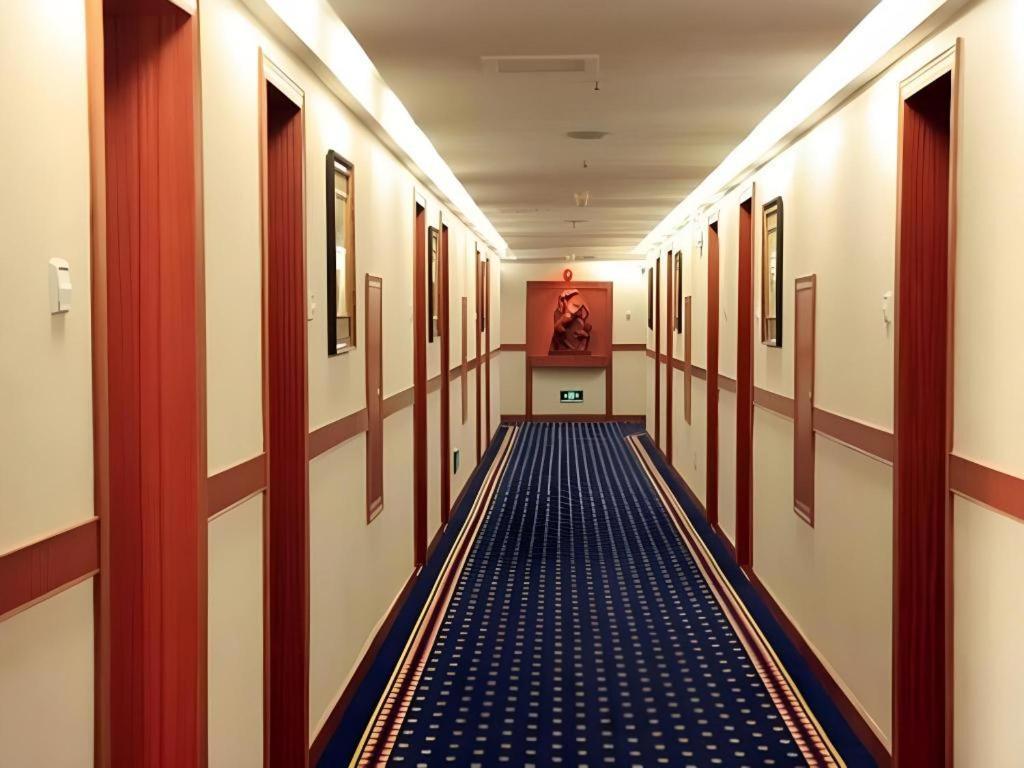 Golden Lustre Hotel Shénzhen Exterior foto