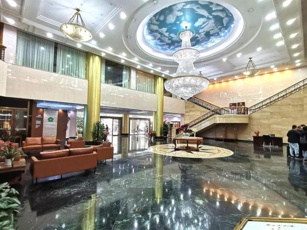 Golden Lustre Hotel Shénzhen Exterior foto